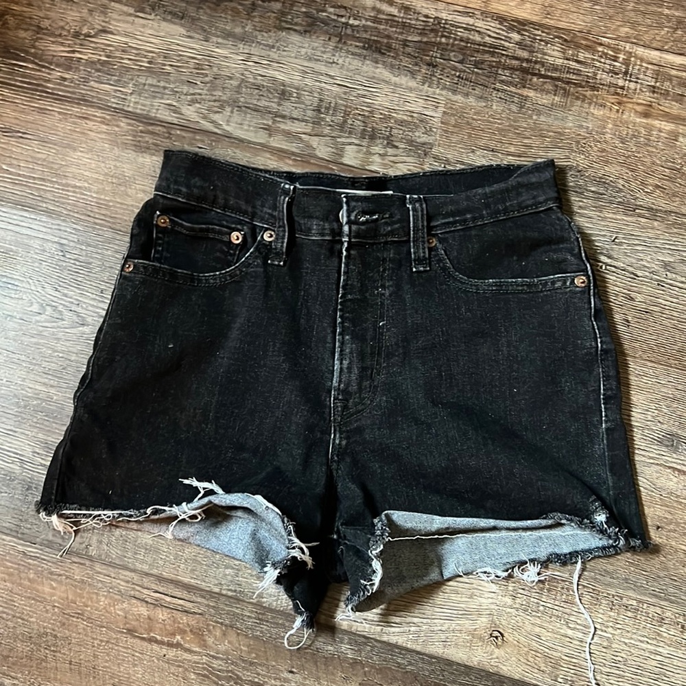 Levi’s shorts